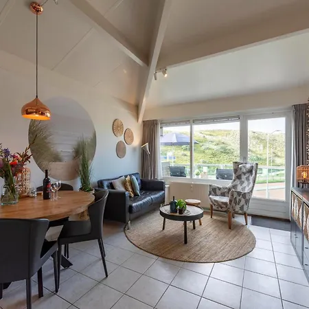 Stylish With Balcony Apartamento *