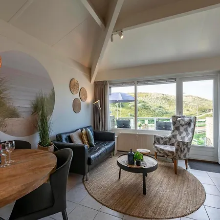 Stylish With Balcony * Callantsoog