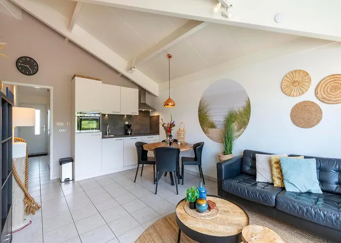 Apartamento In By The